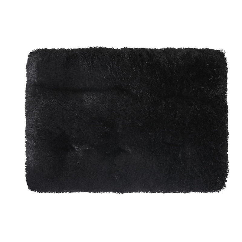 Black Bed Mat